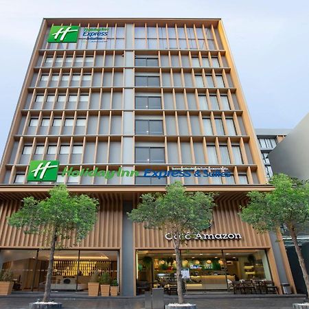 Holiday Inn Express & Suites Bangkok Central Pier By Ihg Buitenkant foto