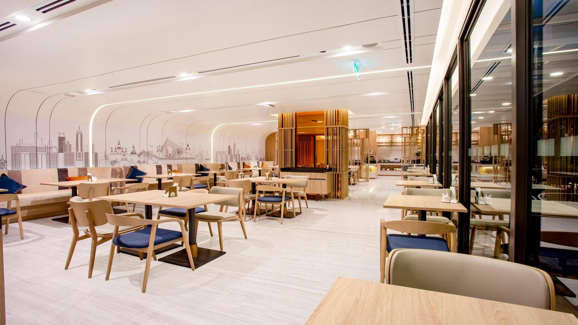 Holiday Inn Express & Suites Bangkok Central Pier By Ihg Buitenkant foto